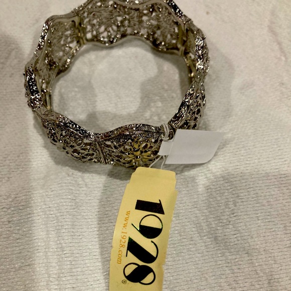 1928 Filigree style bracelet - Picture 1 of 3